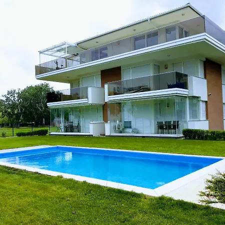 Elegant Apartment Siofok
